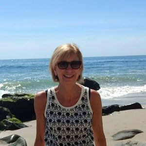 Meet your Posher, Carol